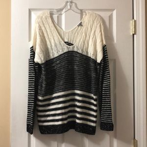 Charlotte Russe V-neck Sweater size small